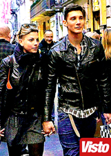 Emma Marrone e Stefano de Martino felici e innamorati durante lo shopping: le foto