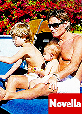 Jimmy Ghione in vacanza a Sharm con Tania e i due figli: le foto