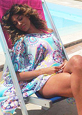 Belen shooting in bikini