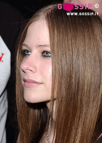 Avril Lavigne COMMENTA ORA