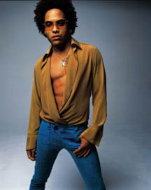 I progetti di Lenny: dischi, tournee e un film con la Jolie