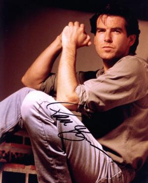 Pierce Brosnan, 007 acciaccato