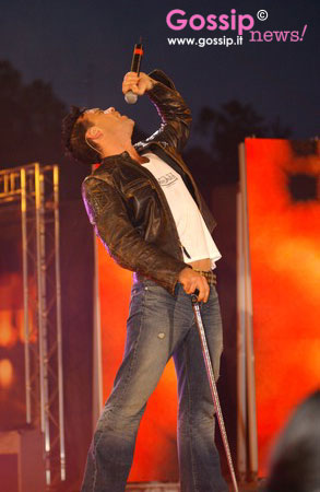 Robbie Williams sa di maschio