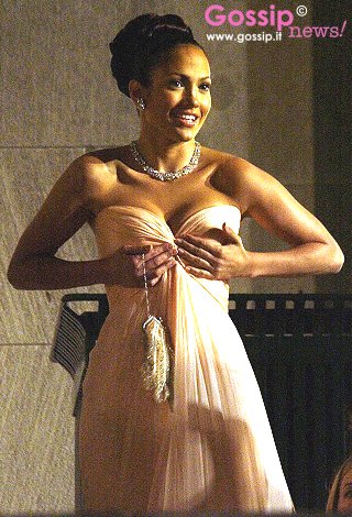 Jennifer Lopez: non solo sposa, ma anche mamma! Jennifer Lopez: non solo sposa, ma anche mamma!