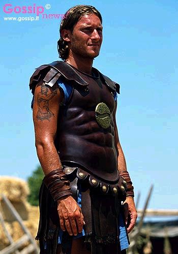 Francesco Totti… nel pallone!