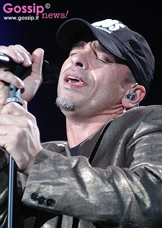 Eros Ramazzotti in concerto a Milano