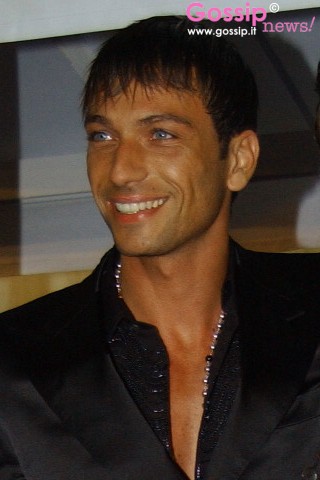 Costantino, Maradona, Totti, Cassano, Moric, Seredova e gli altri. Tutti all'asta!