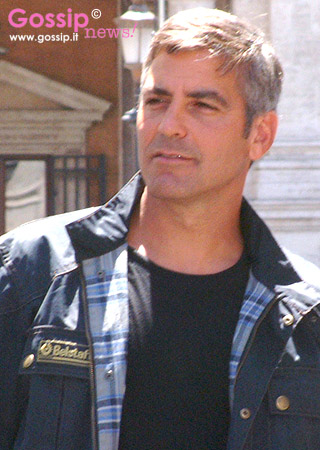 George Clooney  vs Russell Crowe