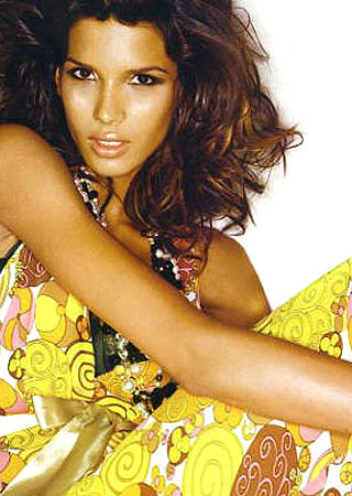 Ronie la molla, ma Raica sorride