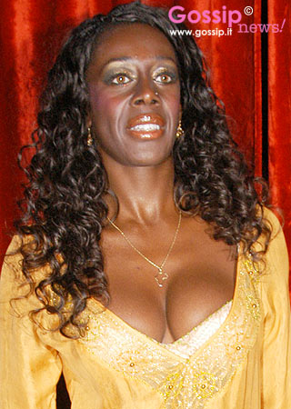 La Talpa più mondana? Sylvie Lubamba