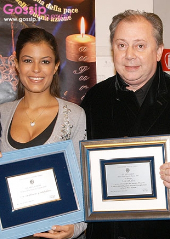 Lele Mora, un premio dalla Polizia