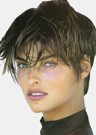 Cicogna bis per Linda Evangelista