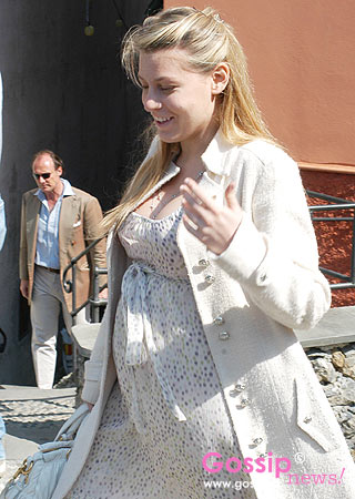 Barbara Berlusconi: ecco il pancione Barbara Berlusconi: ecco il pancione