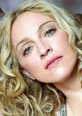 Madonna, troppo bianca per adottare...