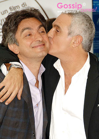 Salemme: attenti agli SMS