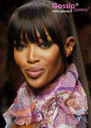 Il segreto di Naomi per ciglia lunghissime...