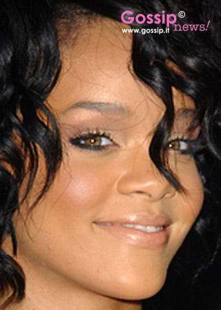 Rihanna 'in love' con Hartnett? 'Ni'