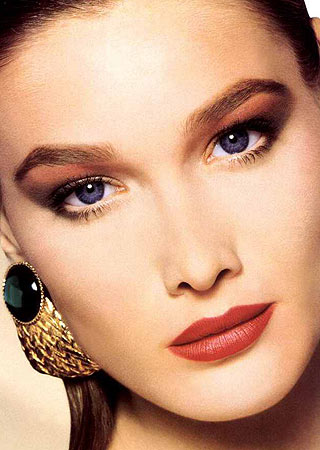 Bruni-Sarkozy sposi? Forse no