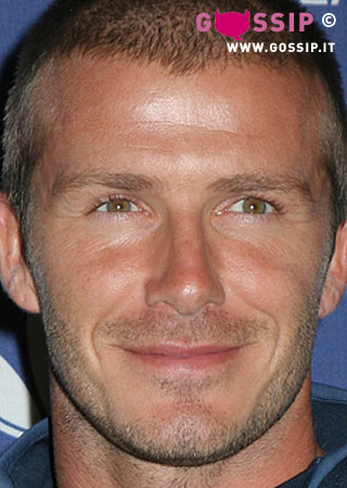 Beckham, non solo preservativi...