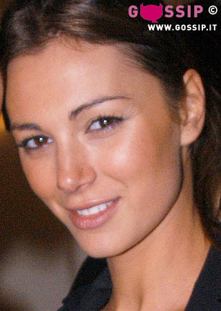 Linda sceglie Davide, Costa una 52enne