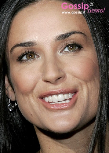 Trattamento da sanguisuga per Demi Moore Trattamento da sanguisuga per Demi Moore