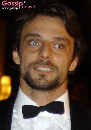 Alessandro non fa il 'Preziosi'...