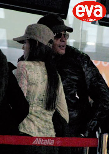 Arcuri a Nizza con un ragazzo misterioso