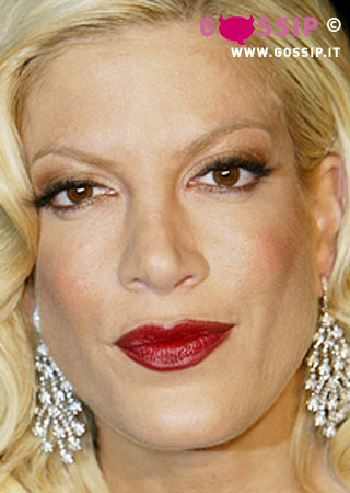 Una Stella per Tori Spelling Una Stella per Tori Spelling
