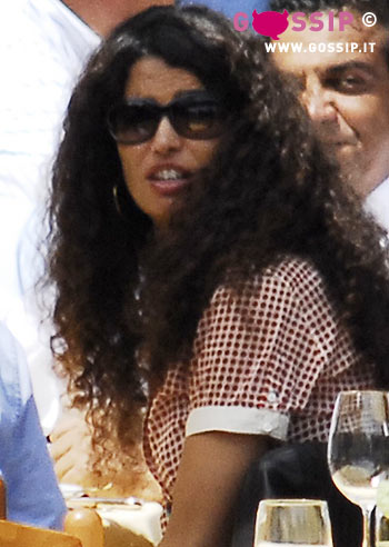 Afef e Marco, chiacchiere a Portofino