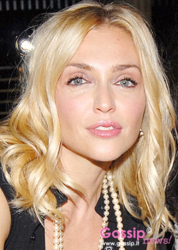 Paola Barale torna in tv