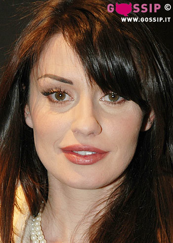 Russo, Muccino la vuole all'altare