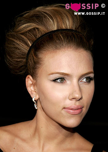 Scarlett Johansson, week-end in bianco