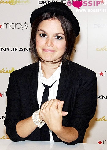 Bilson, stilista per moda Bilson, stilista per moda