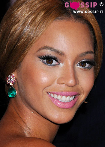 Beyoncé sogna da Bond Girl