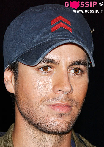 Enrique Iglesias senza casa Enrique Iglesias senza casa