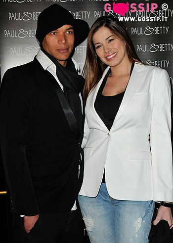 Aida torna in pubblico con Matteo Aida torna in pubblico con Matteo