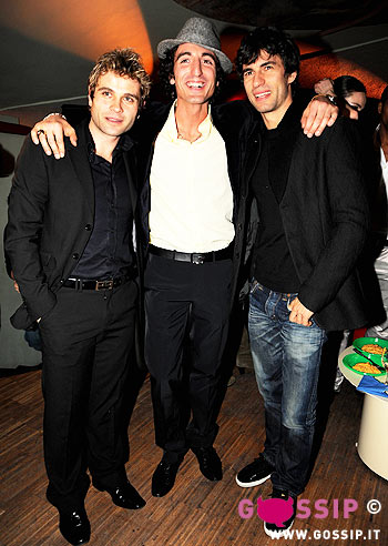 Kledi, festa fra gli 'Amici'