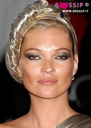 Kate Moss: da trasgressiva a buddista