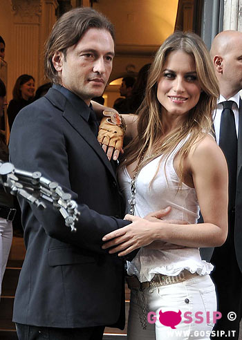 Ponce e Malenotti, innamorati in centro