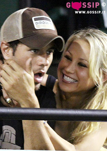 Pancione per la Kournikova?