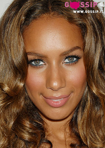 Leona Lewis, shopping tempestoso