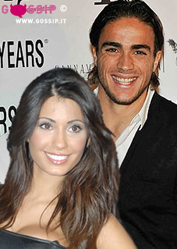 Nargi, compleanno con anello?