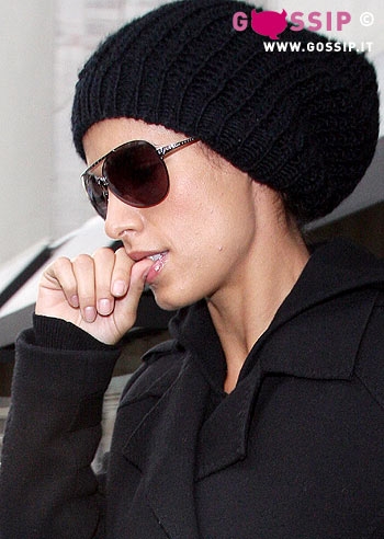 Canalis, niente film con Clooney, ma è già una star