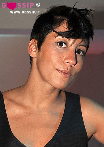 Malika Ayane canta per Radio2