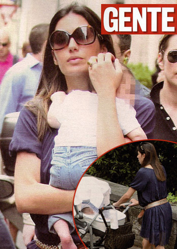 La Gregoraci cerca serenità a Roma