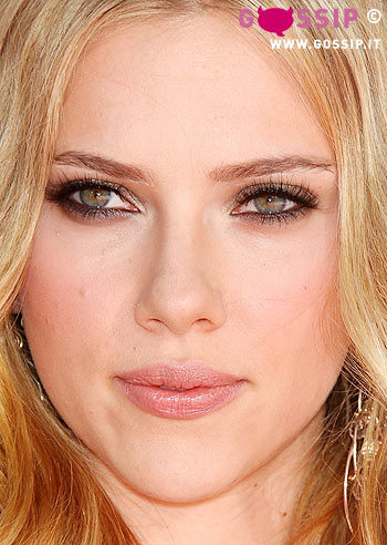 Scarlett come la Jolie