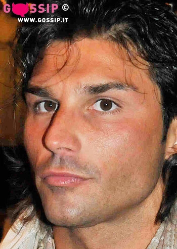 Conversano: 'Voglio rimanere casto fino alle nozze'