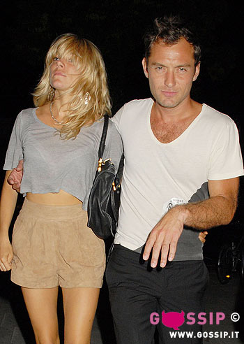 Jude e Sienna, aspettando le nozze: foto Jude e Sienna, aspettando le nozze: foto