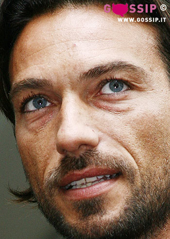 Vitagliano, dalla bionda alla mora