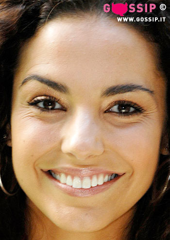 Laura Barriales, solo amici?